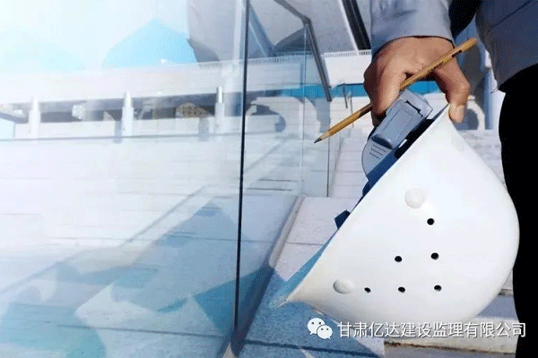 兰州工程监理机构实施工程质量控制时包括哪些内容.gif
